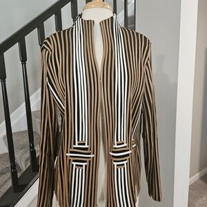 Chico’s – Brown & White on Black Faux Leather Zip Front Blazer/Jacket (Size 3)